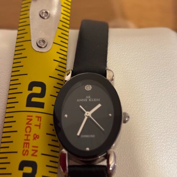 Anne Klein beautiful Black wrist watch for any occasion - Picture 4 of 9